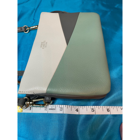 Vince Camuto New York Color Block Leather Crossbody Great Beige Green NWOT - Picture 4 of 15